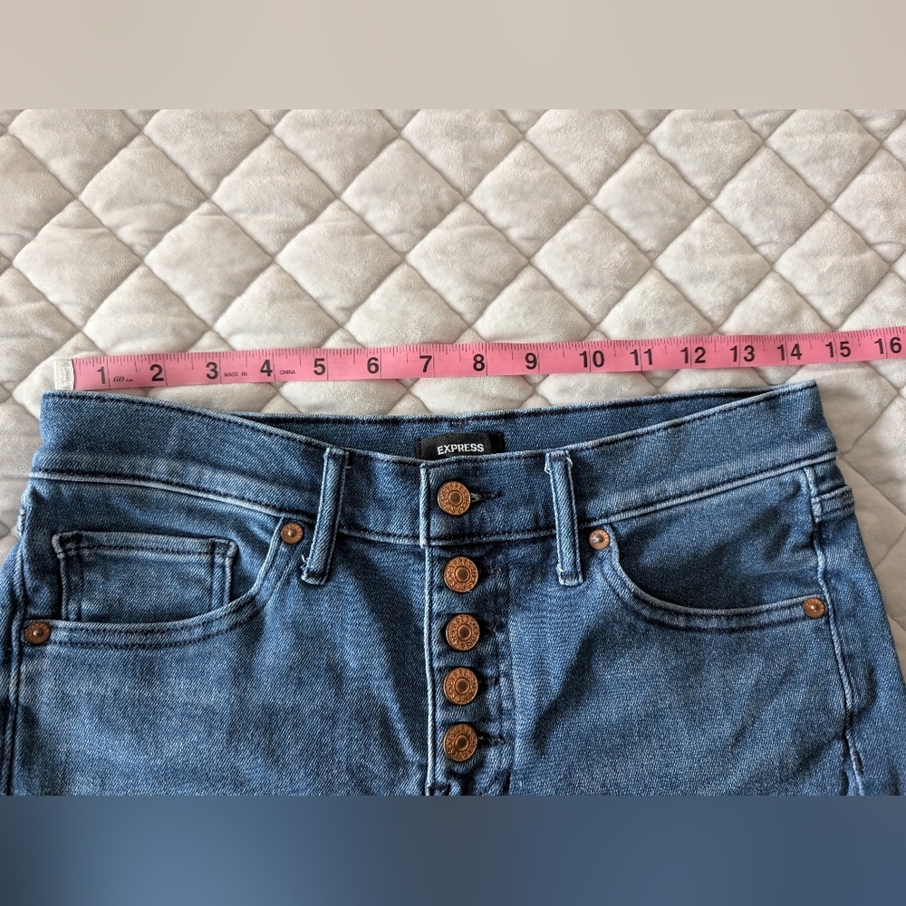 Express Skinny Jeans, Mid Rise, Petite 8, 8 Short - Picture 4 of 9